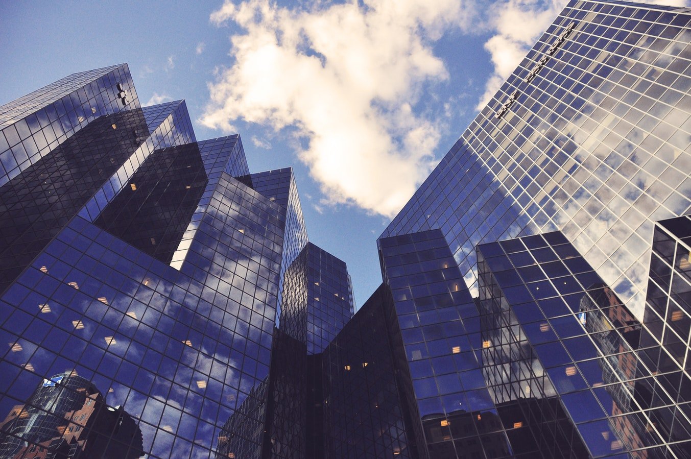 INFRALEX IS AMONG THE LEADERS OF THE RUSSIAN LEGAL MARKET ACCORDING TO THE NEWSPAPER 