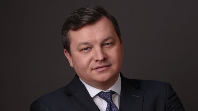 ОТ ОБРАБОТКИ ИНФОРМАЦИИ К ФОРМИРОВАНИЮ РЕАЛЬНОСТИ